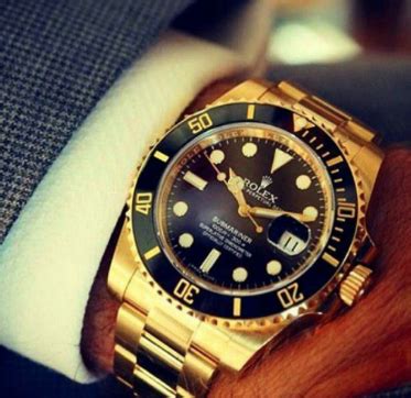 why wearing a rolex is pretentious|should you wear a gold rolex.